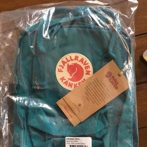 ocean green kanken mini